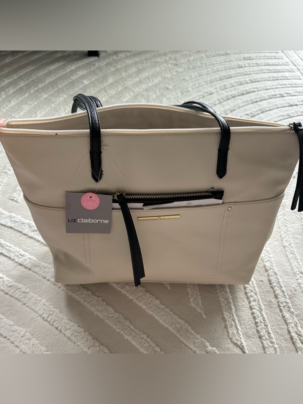 Liz Claiborne | Cream & Black Tote Bag | NWT